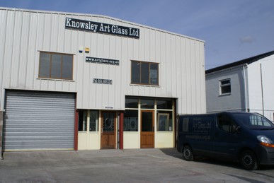 knowsley art glass
